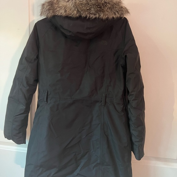 North face Women’s Parka | Size: Medium | - Picture 2 of 11